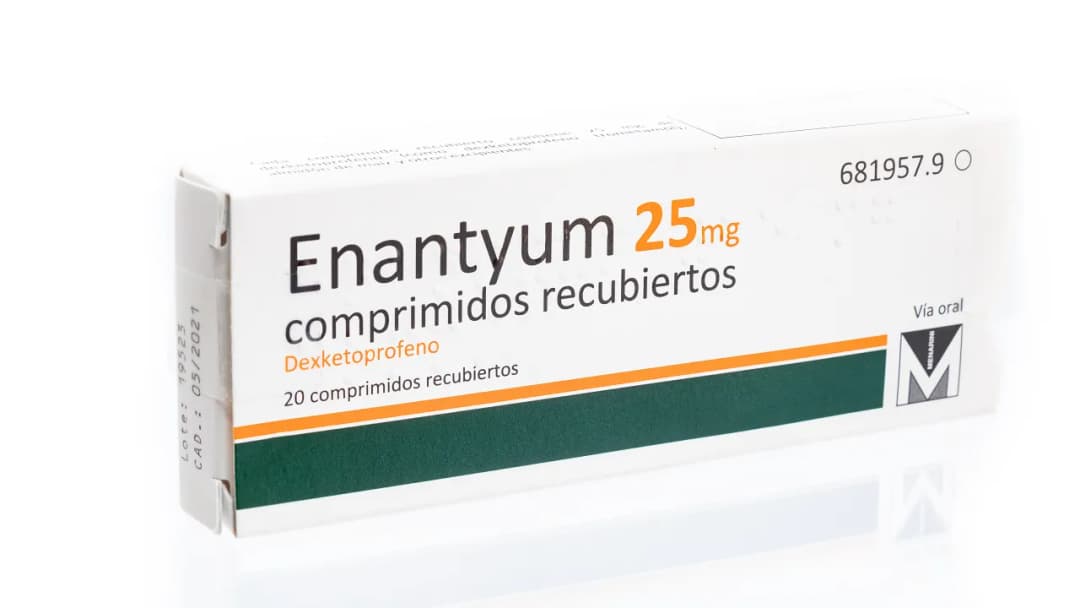 Enantyum como relajante muscular: beneficios, riesgos y comparaciones