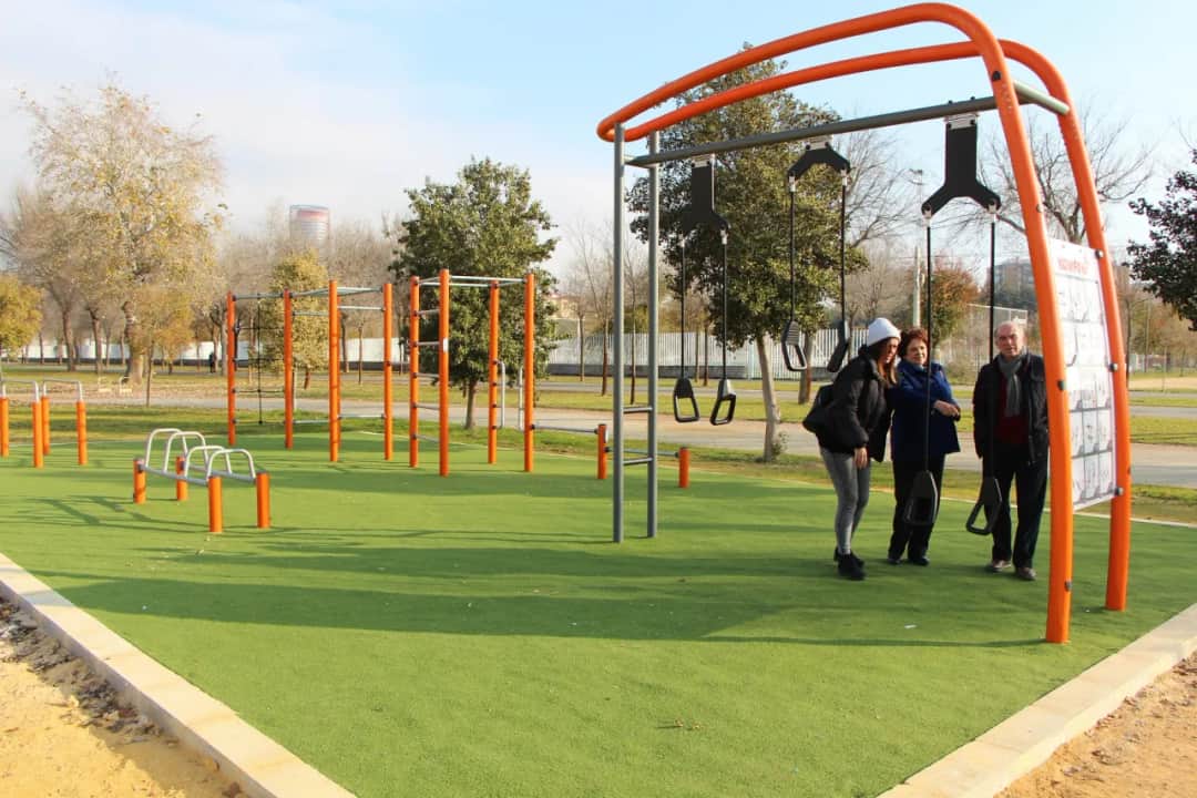 Los mejores parques de calistenia en Sevilla: equipamiento y opiniones